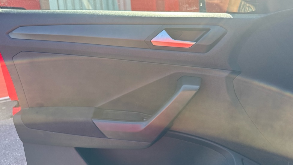 Used Volkswagen T-Roc 2019 for sale - 76796527: Photo 33