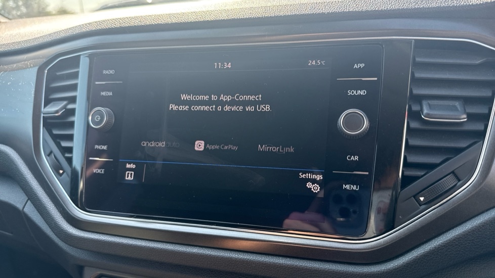 Used Volkswagen T-Roc 2019 for sale - 76796527: Photo 40