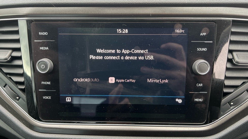 Used Volkswagen T-Roc 2019 for sale - 76796527: Photo 54