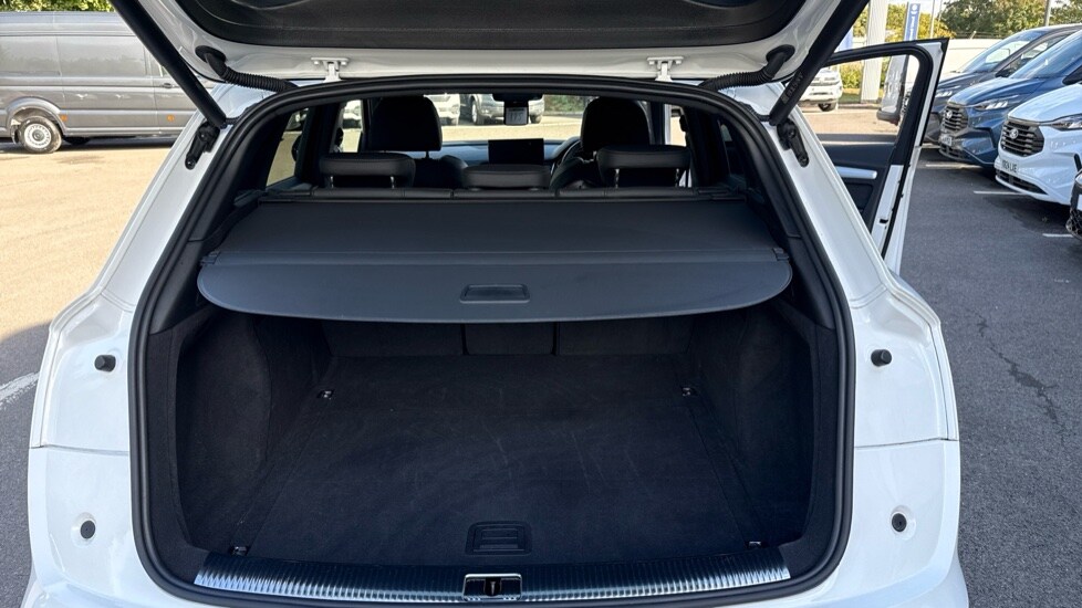 Used Audi Q5 2023 for sale - 76008295: Photo 15