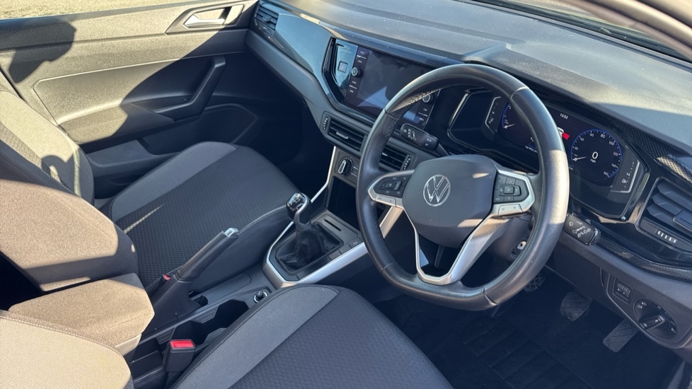 Used Volkswagen Polo 2022 for sale - 76415211: Photo 2