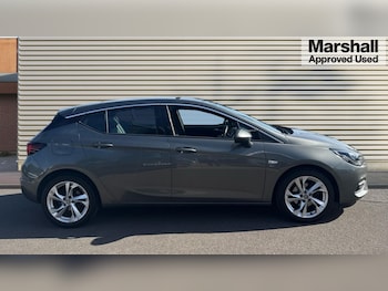 Used Vauxhall Astra 2020 for sale - 76037701: Photo 2