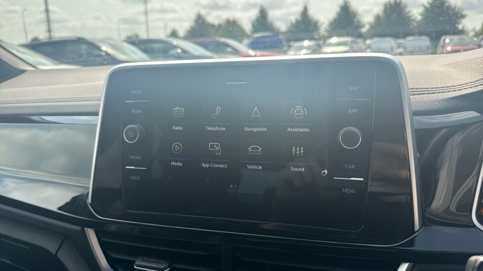 Used Volkswagen T-Roc 2025 for sale - 76796438: Photo 24