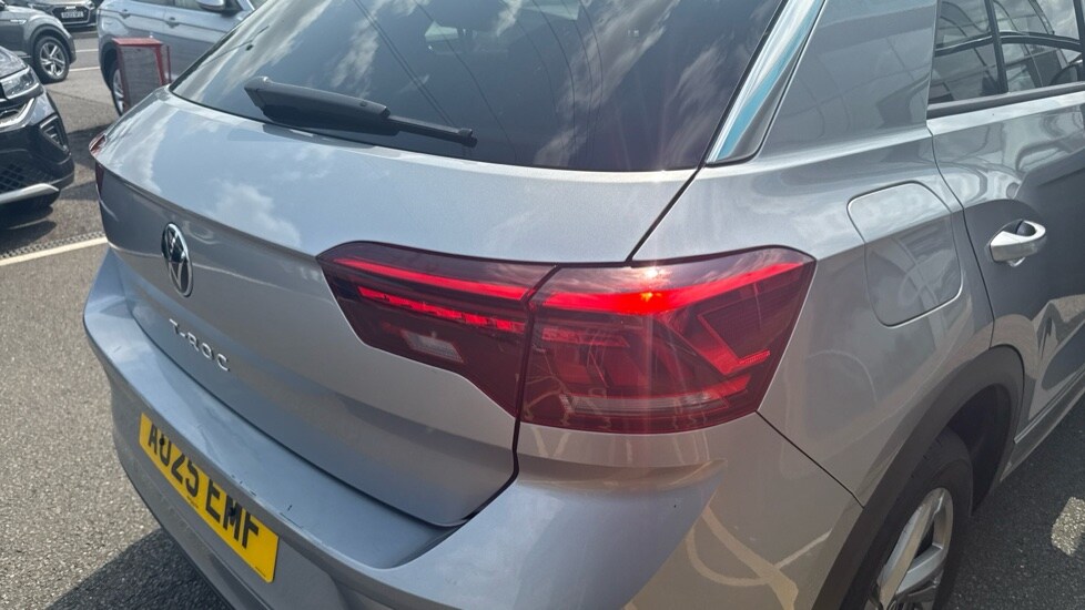 Used Volkswagen T-Roc 2025 for sale - 76796438: Photo 48