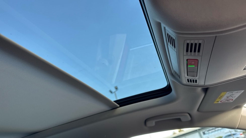 Used Volkswagen Tiguan 2022 for sale - 76452184: Photo 49