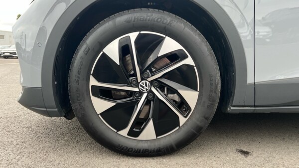 Used Volkswagen ID.4 2024 for sale - 75652800: Photo 18