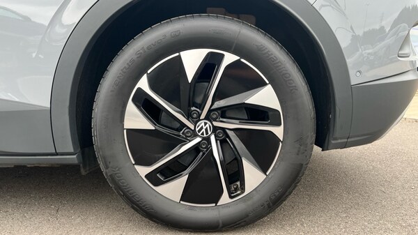 Used Volkswagen ID.4 2024 for sale - 75652800: Photo 19