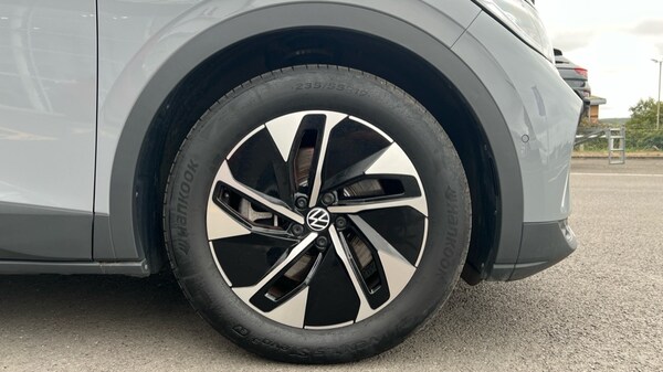 Used Volkswagen ID.4 2024 for sale - 75652800: Photo 20