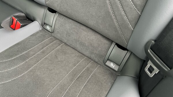 Used Volkswagen ID.4 2024 for sale - 75652800: Photo 41