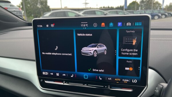 Used Volkswagen ID.4 2024 for sale - 75652800: Photo 53