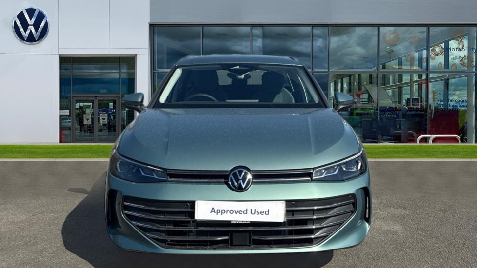 Used Volkswagen Passat 2025 for sale - 76130438: Photo 10