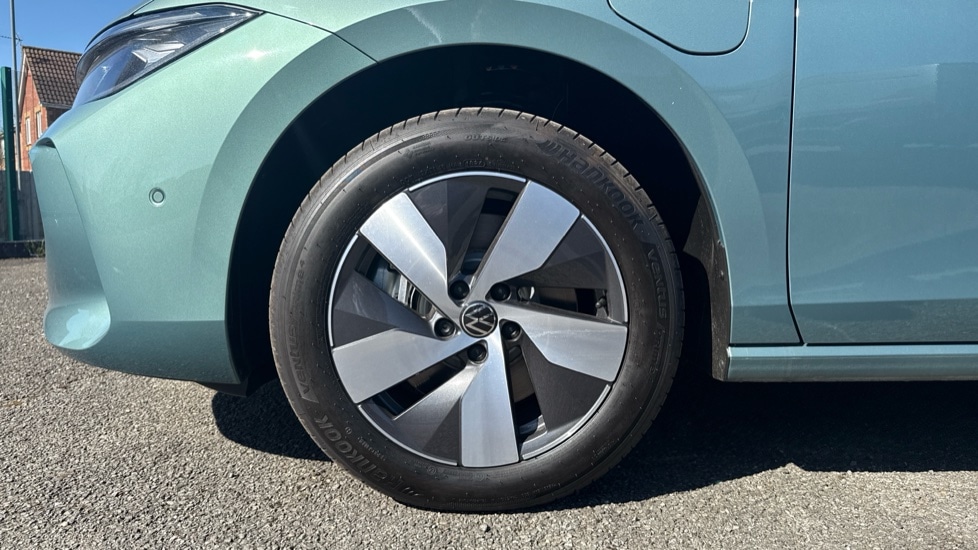 Used Volkswagen Passat 2025 for sale - 76130438: Photo 18