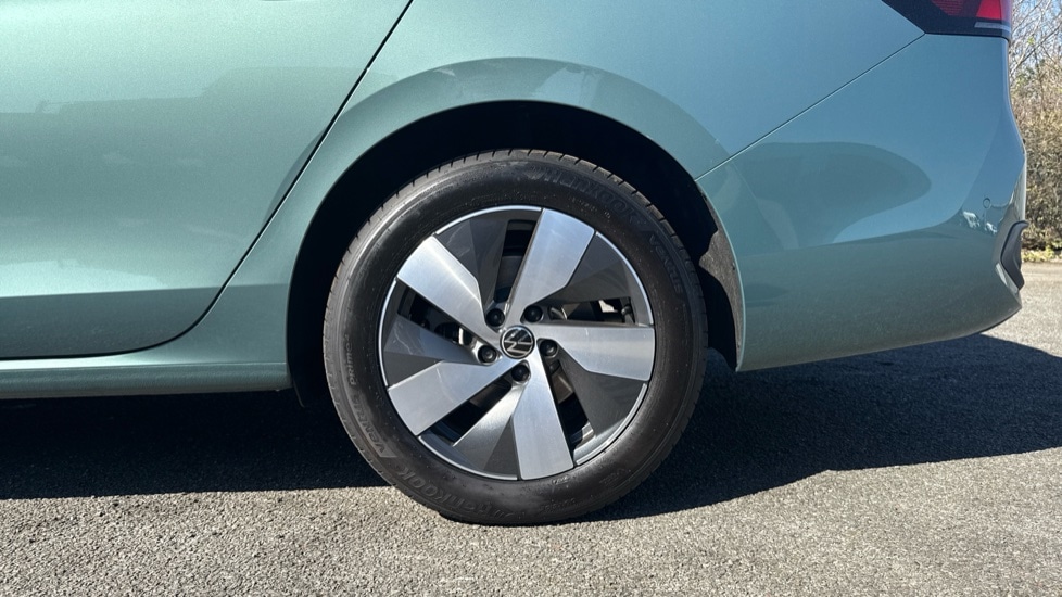Used Volkswagen Passat 2025 for sale - 76130438: Photo 19