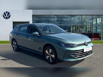 Volkswagen - Passat