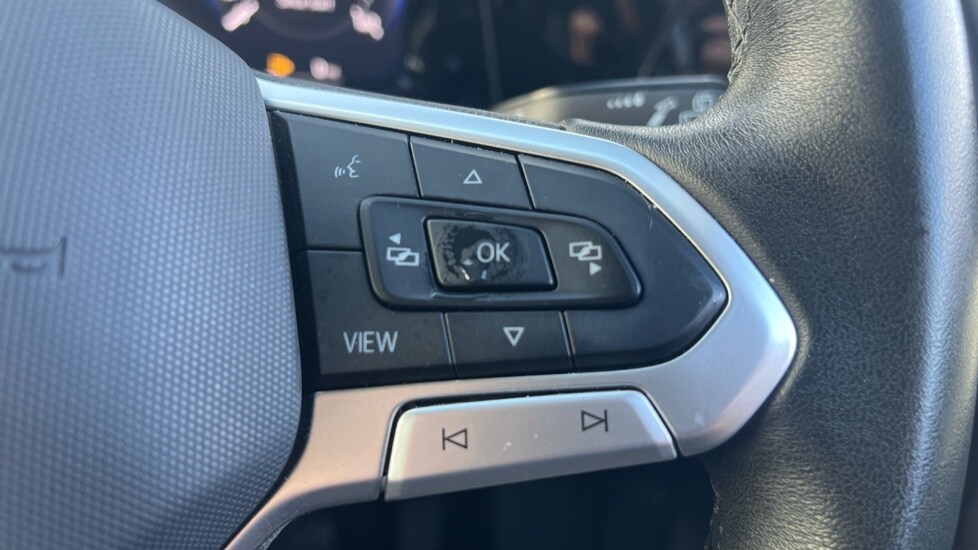 Used Volkswagen Golf 2024 for sale - 76796222: Photo 30