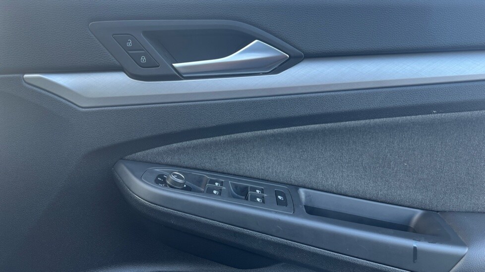 Used Volkswagen Golf 2024 for sale - 76796222: Photo 37