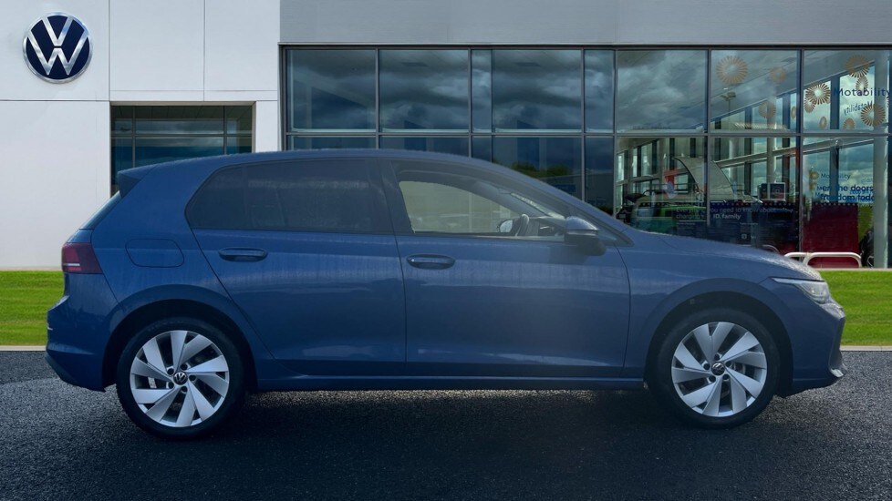 Used Volkswagen Golf 2024 for sale - 76796222: Photo 4