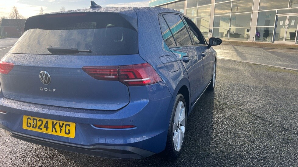 Used Volkswagen Golf 2024 for sale - 76796222: Photo 44