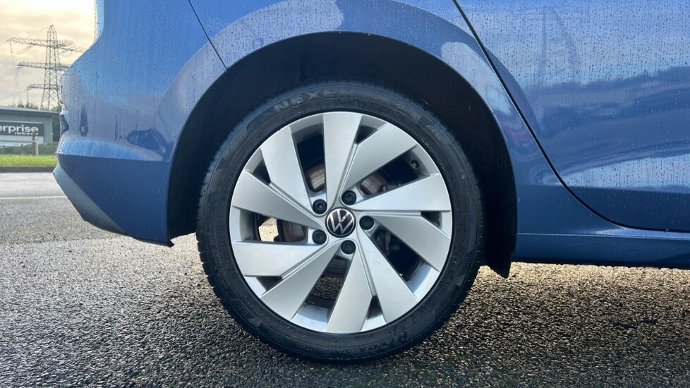 Used Volkswagen Golf 2024 for sale - 76796222: Photo 5