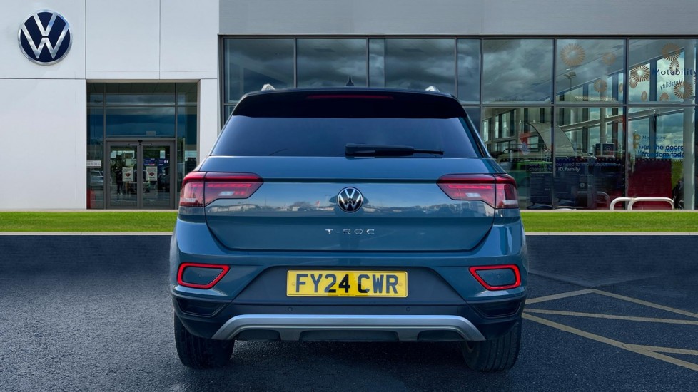 Used Volkswagen T-Roc 2024 for sale - 76660792: Photo 11