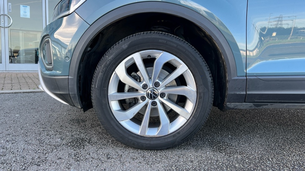 Used Volkswagen T-Roc 2024 for sale - 76660792: Photo 18