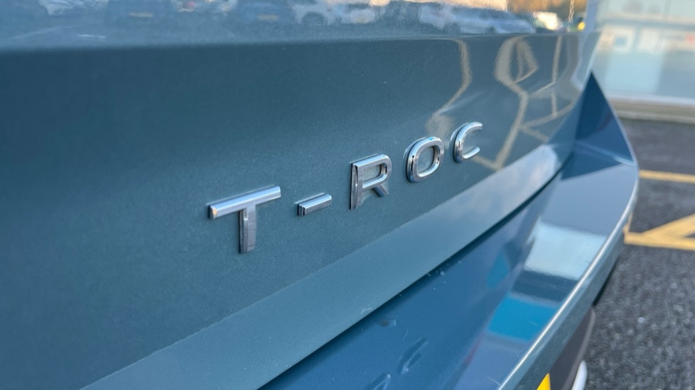 Used Volkswagen T-Roc 2024 for sale - 76660792: Photo 44