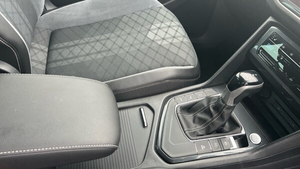 Used Volkswagen Tiguan 2021 for sale - 75565378: Photo 35