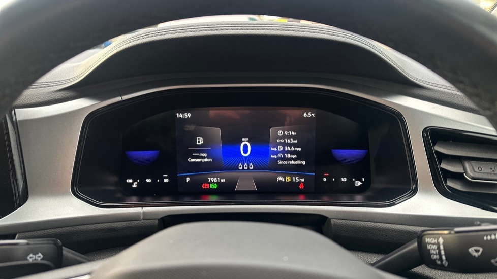 Used Volkswagen T-Roc 2024 for sale - 76660808: Photo 14