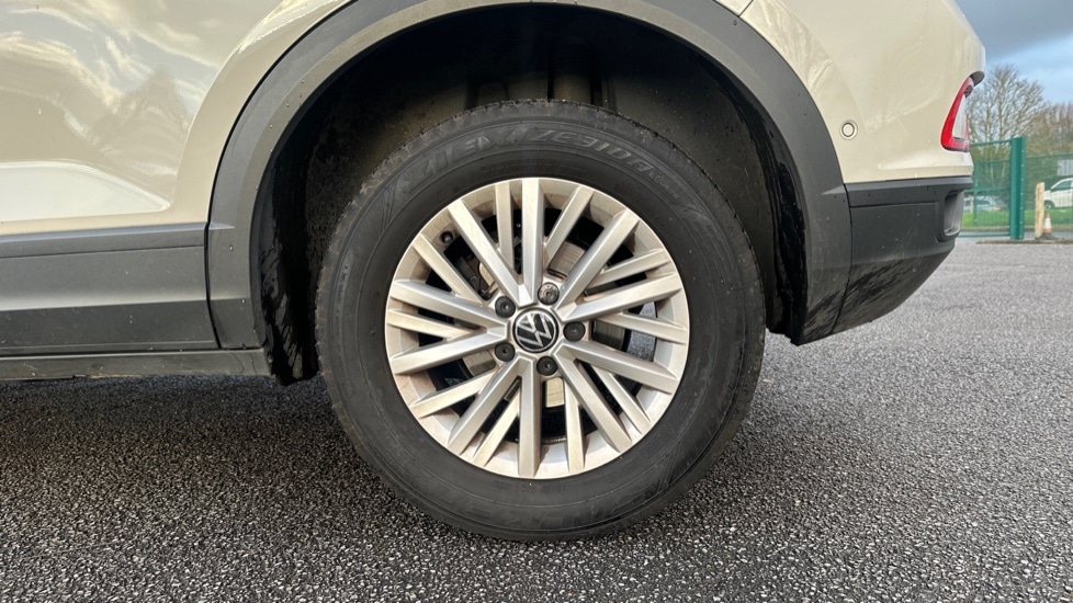 Used Volkswagen T-Roc 2024 for sale - 76660808: Photo 19