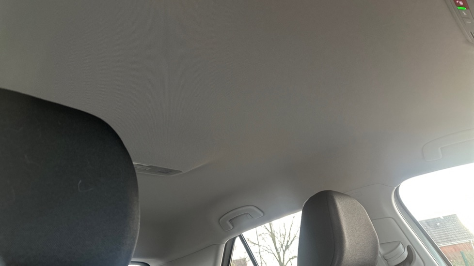 Used Volkswagen T-Roc 2024 for sale - 76660808: Photo 38