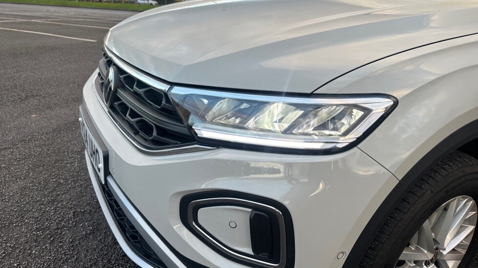 Used Volkswagen T-Roc 2024 for sale - 76660808: Photo 47