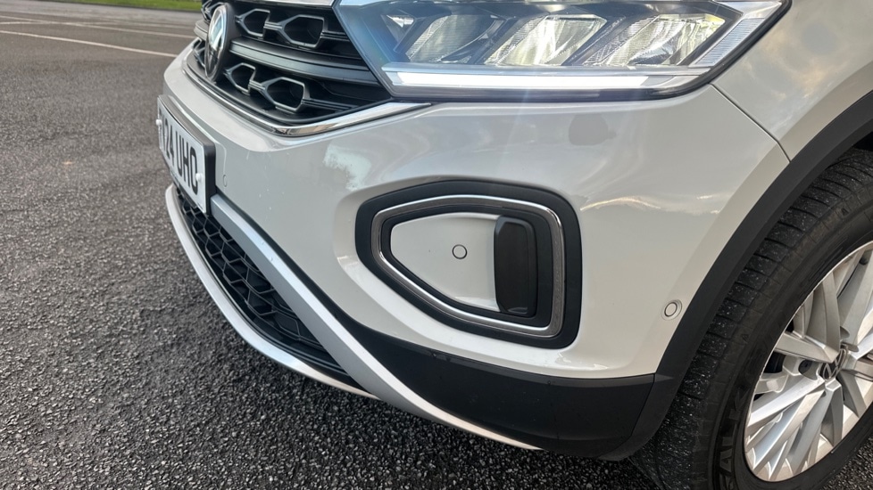 Used Volkswagen T-Roc 2024 for sale - 76660808: Photo 48