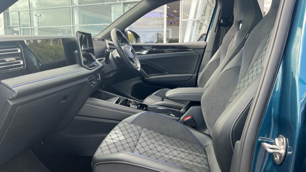 Used Volkswagen Tiguan 2025 for sale - 75902140: Photo 28
