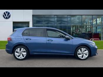 Used Volkswagen Golf 2024 for sale - 74648103: Photo
