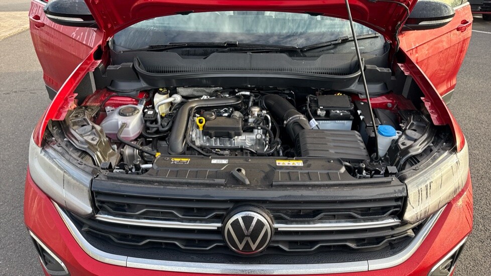 Used Volkswagen T-Cross 2025 for sale - 76328248: Photo 17