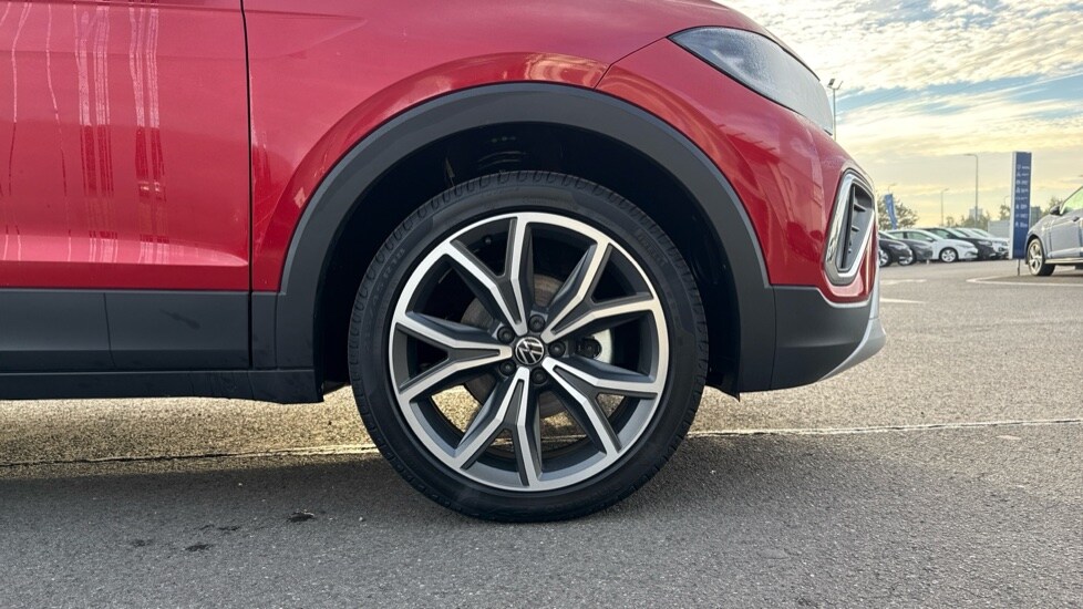 Used Volkswagen T-Cross 2025 for sale - 76328248: Photo 20