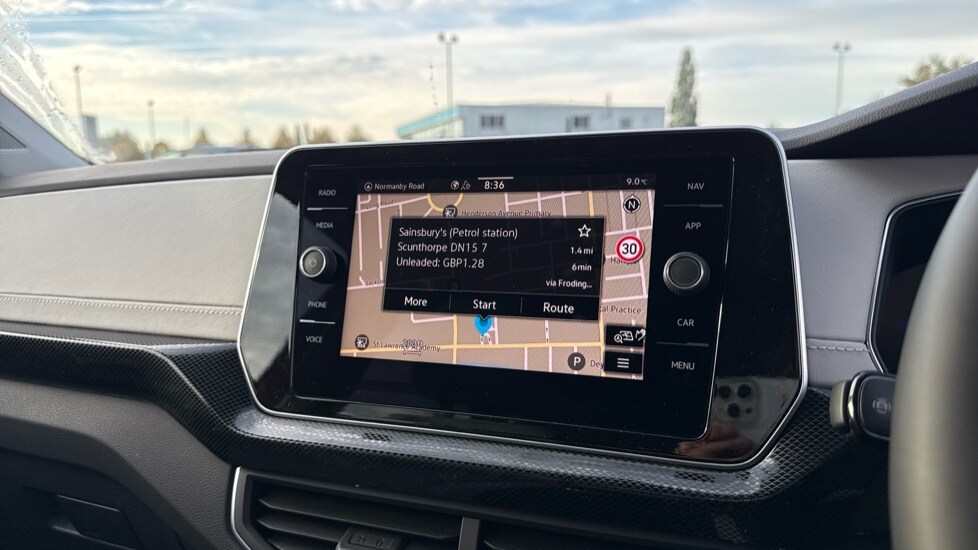 Used Volkswagen T-Cross 2025 for sale - 76328248: Photo 21