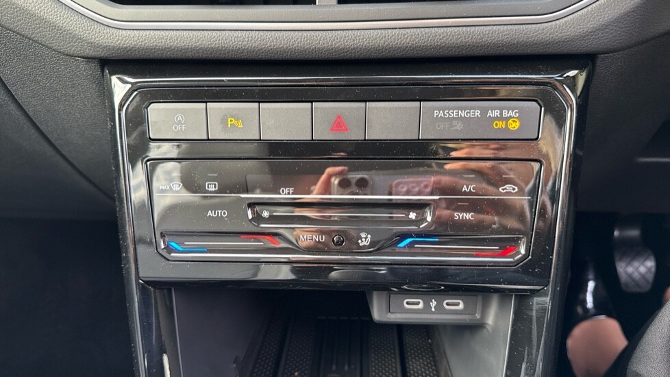 Used Volkswagen T-Cross 2025 for sale - 76328248: Photo 27