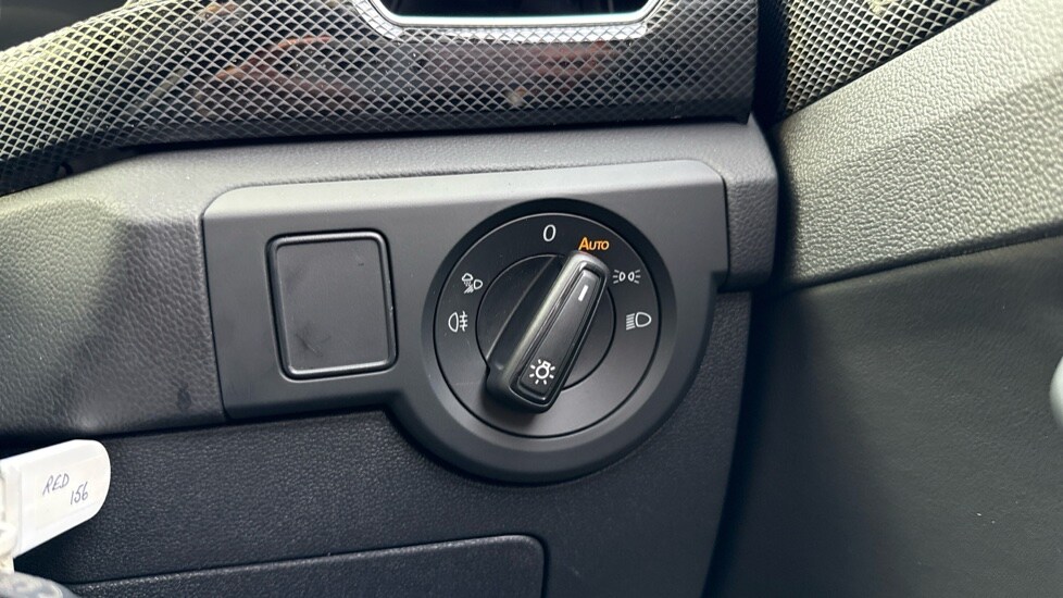 Used Volkswagen T-Cross 2025 for sale - 76328248: Photo 32