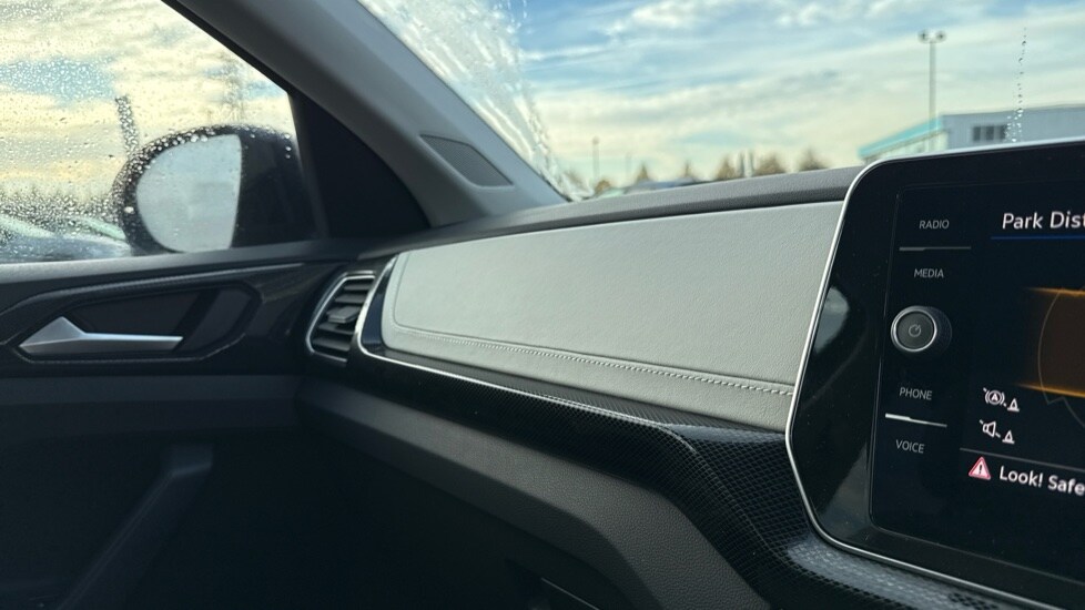 Used Volkswagen T-Cross 2025 for sale - 76328248: Photo 34