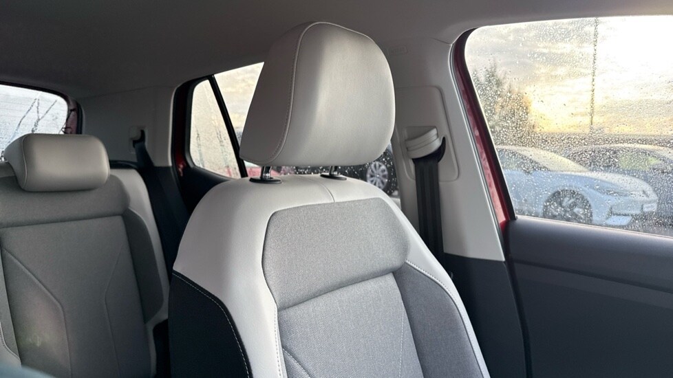 Used Volkswagen T-Cross 2025 for sale - 76328248: Photo 35