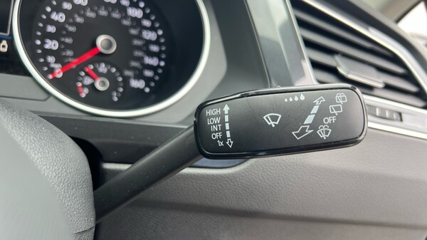 Used Volkswagen Tiguan 2022 for sale - 75652806: Photo 32