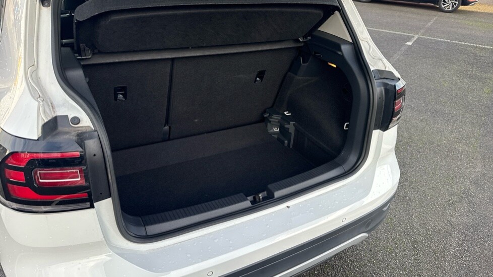 Used Volkswagen T-Cross 2022 for sale - 76796590: Photo 33