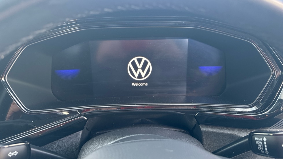 Used Volkswagen T-Cross 2022 for sale - 76796590: Photo 41