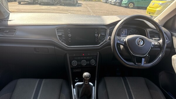Used Volkswagen T-Roc 2019 for sale - 75648499: Photo 12