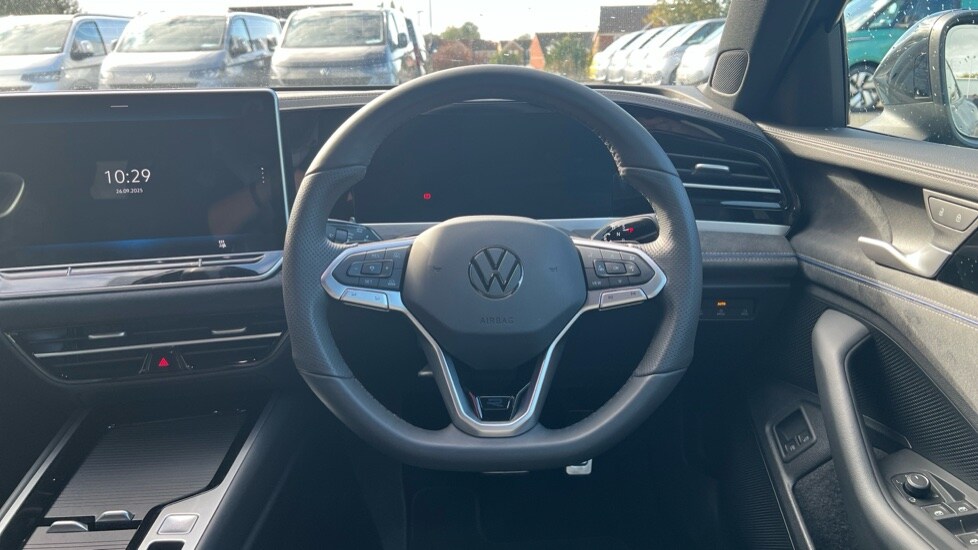 Used Volkswagen Passat 2025 for sale - 76062191: Photo 27