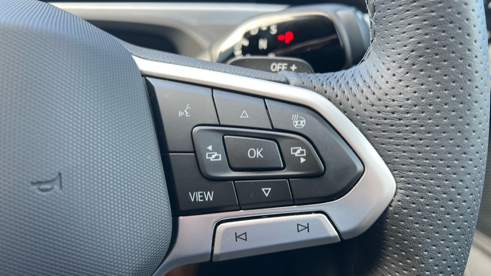 Used Volkswagen Passat 2025 for sale - 76062191: Photo 30