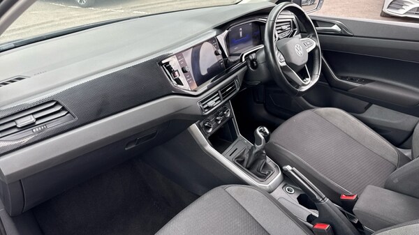 Used Volkswagen Polo 2022 for sale - 75395687: Photo 2