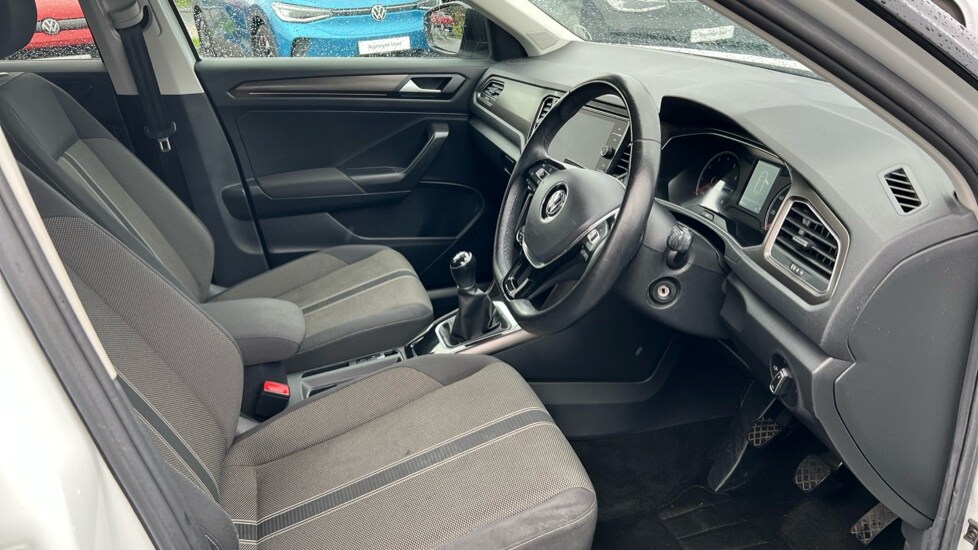 Used Volkswagen T-Roc 2018 for sale - 76796548: Photo 26