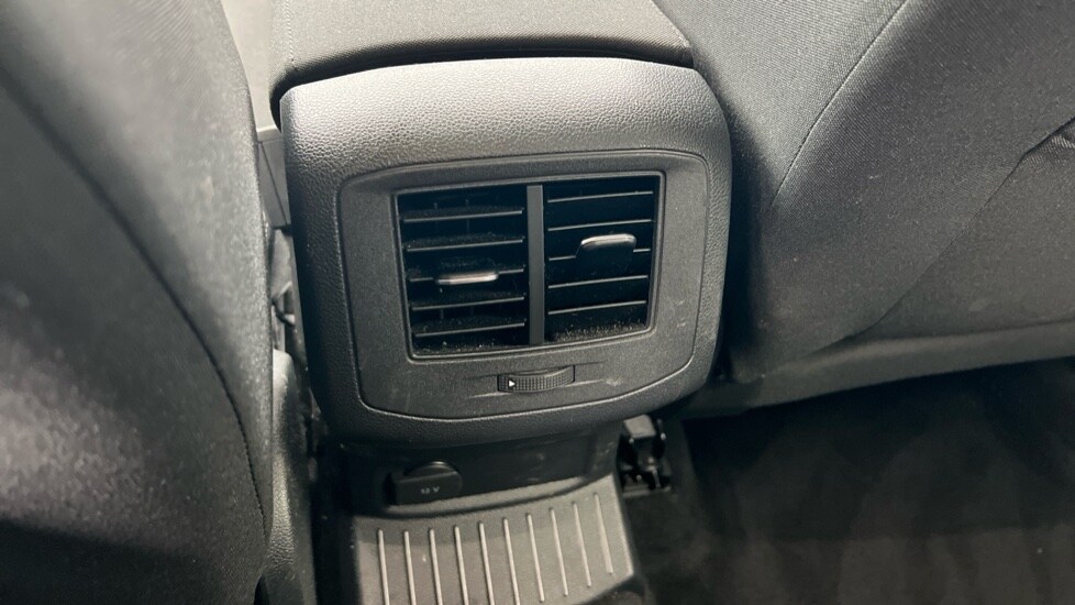 Used Volkswagen T-Roc 2018 for sale - 76796548: Photo 34